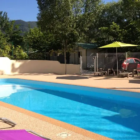 Pour 2 Avec Terrasse - Rampe D'acces - Api-1-52-922 *