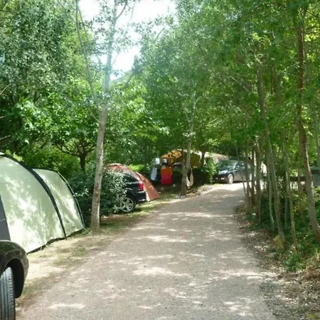 Campsite Pour 2 Avec Terrasse - Rampe D'acces - Api-1-52-922
