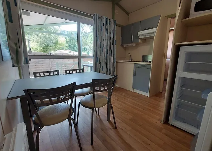 Pour 2 Avec Terrasse - Rampe D'acces - Api-1-52-922