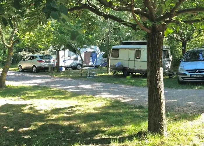 Pour 2 Avec Terrasse - Rampe D'acces - Api-1-52-922 Camping Soubes